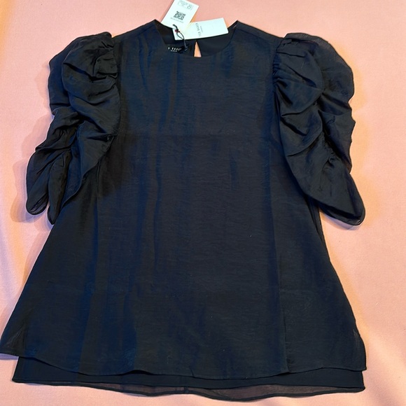 Ted Baker Tops - New TED BAKER Lined Top. Black. Fits Loose. Size 0.